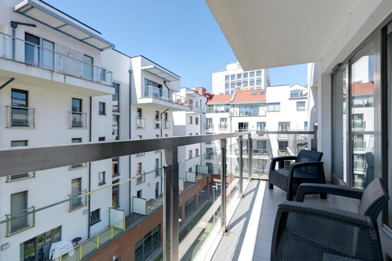 Waterlane Marina By Live & Travel Apartments Danzig Exterior foto